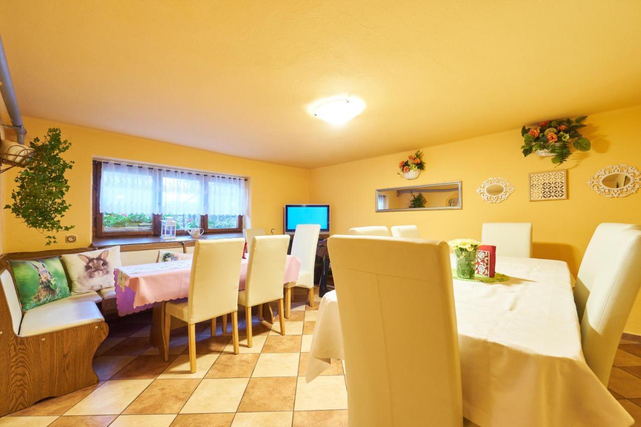 Apartamenty Nad Mlynowka Chocholow Kültér fotó